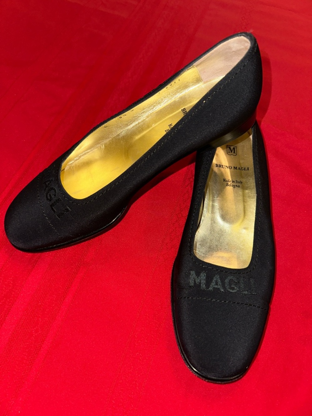 Bruno Magli Black Women's Loafers w/Logo Stitching Size 9.5